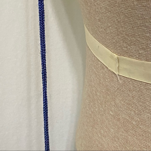 WAVES Lilac and Purple Straw Crossbody Clutch Bag - Picture 5 of 11